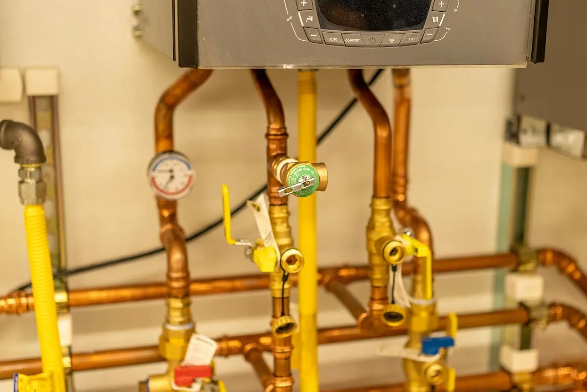 Licensed technician providing Sewer Cleanout for a homeowner in Fort Riley